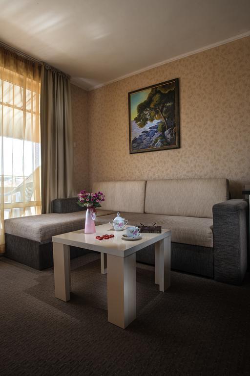 Flagman Hotel Sozopol Buitenkant foto